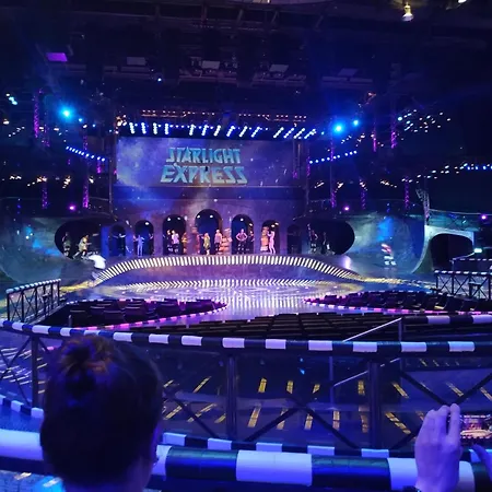 Frisch Renovierte Haldenblick Fuer 2-4 Personen, Zentral Gelegen