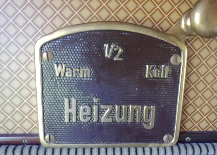 Frisch Renovierte Haldenblick Fuer 2-4 Personen, Zentral Gelegen *